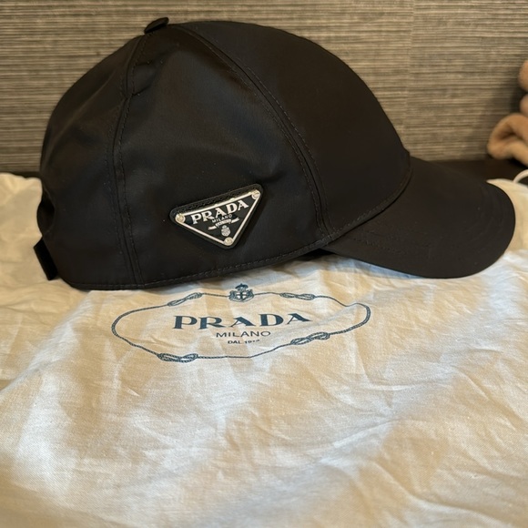 PRADA Re-Nylon baseball cap - Picture 5 of 6